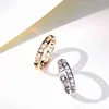 BW9Q Europäische und amerikanische Modemarke T -Familie New Unisex Ring Valley Kranker Ring