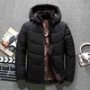 Piumino d'anatra bianca da uomo invernale Piumino caldo con cappuccio spesso Cappotto da uomo Casual Cappotto termico di alta qualità Parka da uomo L220730