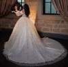 Lyx brud bröllopsklänning av axel paljetter spets långärmad sexig boll klänning satin brud skräddarsydda bröllopsklänningar