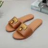 Designer pantoufle femmes pantoufles sandales de luxe marque sandales en cuir véritable tongs appartements glisser chaussures décontractées baskets bottes par marque 304