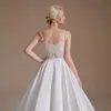 2022 A-Line Wedding Dress Deep V Neck Lace Appliques Vintgae Satin Beach Bridal Bowns CPS1991