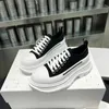 Märke hotsale kvinnor casual skor designer plattform gummi sole sneakers canvas tränare utomhus sneaker 35-40