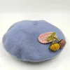 手作りのカスタムウールフェルトウールベレー帽子秋と冬の女性漫画動物の花の形かわいい画家帽子ビーニーハットJ220722