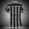 Camisas casuais masculinas para 2022 Summer Designer Fashion Tops Bloups Beach listrado Mangas curtas de tamanho 6xl 7xl Roupas ELDD22