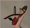 Kvinnors sommarlistar Stylish bekväm dam äkta läder rose tunn klack dubbel ordband enkelhet kvinnlig non slip mångsidig sandaler g73014