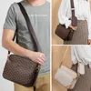 حقائب Boys Girls Backsenger Bags Bag Bag Classic Women Men Facs Crossbody Bag Bagbag Prespack Prose Man Totes Bag Wallet Handbags Claeess