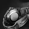 Montre-bracelets regarder les hommes Luxury Steel Band Jagged Edge Case Quartz Quartz Wristwatch Relogio Masculino Green Business Mâle Horlogewristwatc