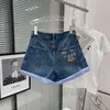 Primavera e verão Lattice Latche Curling Little Bordery Bordury Drill Denim Shorts Luz de temperamento familiar simples