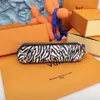 Designer girassol boneca doodle carteira designer elegante colorido carta leopardo mulheres carteiras portáteis titular do cartão saco de embreagem penci249m