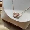 Collana con ciondolo a doppio cerchio con diamante CZ completo Collane firmate Gioielli per donna regalo per gli amanti della catena della clavicola