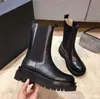 Women Boots Short Boots أنيقة مريحة سيدة البساطة الحقيقية الجلود زيادة اللون المطابقة السميكة أسفل القاع غير انزلاق تنوع الأحذية p81003