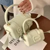 Вечерние сумки моды женщины роскошные дизайнерские тотации Mini Pu Кожаные сумки и кошельки шикарные на плече на плече зима 2022