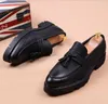 Tassels Mens vestido de couro Oxford Sapatos para homens mocassins Itália Black derby Sapatos formais de casamento