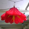 Party Decoratieve hangende rode opblaasbare leliebloem 2m/3M gigantische verlichtingslucht Blowing Up Blooming Flower voor trouwstadium decoratie