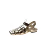 Sandálias de verão francês trançado estilo romano sier de salto baixo de pé oco de fivela feminina feminina e feminina