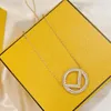 Wysokiej Jakości Biżuteria Kobiety Designer Gold Naszyjnik Wakacyjny Prezent Brands Moda List Naszyjniki Luksusowy Torque 224105XS