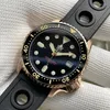 Wristwatches Steeldive Type SD1996S Solid Bronze Diving Watch 200m NH35 Automatic Movement Wristwatch