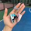 Creative 3d Mini Basketball Chaussures Stéréoscopique Modèle Porte-clés Baskets Enthousiaste Souvenirs Porte-clés De Voiture Sac À Dos Pendentif Y220413