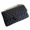 Classic Flap Caviar Grain Bag 25 7 18cm Handväska i äkta kohud Läder Damplånbok Guldkedja Axelväskor Cross Body Fanny Pack