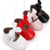 Scarpe per neonati Ragazza Classic Bowknot Suola in gomma antiscivolo Scarpe eleganti in PU Primo camminatore Scarpe da culla per bambini GC1380