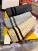 Womens Designer Cashmere Scarf Shawl Ladies Winter Neck Scarfs For Men Women Warm Pashmina Scarves Have Box9888383