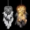 Oggetti decorativi Figurine Acchiappasogni con filo LED Ciondolo a cuore Piuma Manuale creativo Appeso a parete luminoso Nordic Girl Home Ro