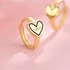 Love Heart Earrings Hoop Huggie Female Korean Elegant Ear Buckle Letter Stud örhängen för kvinnor Fashion Jewelry