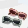2023 Herrsolglasögon Mode Prydnadssolglasögon för kvinnor Unisex-glasögon med hel båge Solglasögon Solglasögon Solglasögon sommarstrandlov