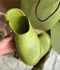 2021 Homens Mulheres Sandálias Chinelos Deslizamento Chinelos Designer Luxo Moda Salto Alto Plataforma Sapatos Baixos Borracha Candy Color Jelly Shoe Beach