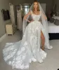 2022 Underbara bröllopsklänningar brudklänning med 3D blommig spets applikationsband sidoskit svep tåg scoop hals tyll anpassad vestido de novia