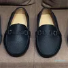 Klädskor designer herrskor 9 färger män loafers läder metall