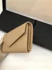 最高品質の本物の豪華なデザイナーLeathe Wallets Purseホルダーファッションオリジナルの男性女性のカードホルダーブラックラムスキンミニ財布インテリアスロットコインのキーボーチ