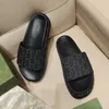 Designer Slippers Sandals Platform Men Women Shoes Rubber Thick Sole Slides Fashion Style Sandals and Slippers 35-44 with box