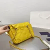 Мода Cross Body Buashs Женщина Письмо Печать Цепи Сумки Леди Повседневная Нейлона Сумка Стильная Сумка 21 * 20см Роскошный Сумка