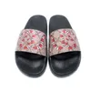 2022 Designer Slides Pantofole da donna da uomo con scatola originale Sacchetto per la polvere fiori che sbocciano stampa in pelle Web Scarpe nere Moda sandali estivi di lusso scarpe da ginnastica da spiaggia