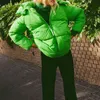 Женское пальто пальто Parkas теплый толстая куртка зеленое длинное пальто хаки шикарное пиджак с дамами с капюшоном на молнии TRF Winter Outwear L220730