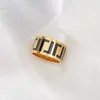 Luxe Ontwerpers Sieraden Ringen Klassieke Letters Parel Diamanten Ring Modemerken Gouden Voor Mannen Vrouw Dame Bruiloft Gift 4 Stijl