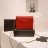 유명한 디자이너 봉투 이브닝 가방 고품질 가죽 패션 플랩 체인 가방 대용량 22cm 숙녀 고급 액세서리 토트