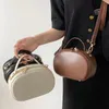 패션 어깨 가방 레이디 핸드백 원형 가장자리 디자인 여성 다목적 핸드백