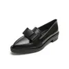 Klänning skor kvinnor mode plattform loafers brittiska stil små läder skor sexiga spetsiga båge chunky heel sandaler 220320