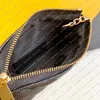 Ladies Fashion Casual Designer Luxus Kaviar Matelass Key Beutelmünze Geldbörse Brieftasche Grain de Poudre geprägte Leder -Visitenkarte Hig