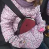 Cintura di sicurezza triangolare per bambini per auto Regolatore robusto Imbracatura per spallacci Cintura di sicurezza automatica universale Protezione per bambini