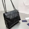 High-quality Classic and fashionable new style chain bag diamond box one shoulder slant bag girl p
