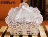 Emballage cadeau Style européen Laser Cut Candy Box Creux Dentelle Fleur Marine Blanc / Or / Rouge / Bleu DIY Faveur Sac De Mariage Faveur BoxGift