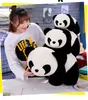 Dimensioni 35 cm / 25 cm Cena Morbido Peluche Ripiene Big Eye Panda Giocattoli Stili Lunghi Farcito Cuscino per Dormire Boy Girl Regalo di Compleanno