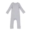 2022 Baby Rompers pojkar designer kläder flickor modal grop randiga bodysuits sommar avslappnad butik långärmad jumpsuits knappar nyfödda luftkonditionskläder