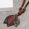 Läder växtblad hänge halsband justerbar läder kedja blad fina smycken halsband för kvinnor män mode gåva