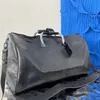 Duffle Bag Classic 50cm Travel Luggage for Men Real Leather Top Quality Women Totes Shoulder Duffel Bags Mens Womens Handbags Laser Handbag