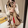 Scarf For women Letter Pattern cashmere wool Design Thick Scarfs Warm Scarves Size 180X70CM no box1991590