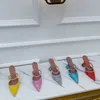 Gilda kristalleri süslenmiş parıltılı katır terlikleri, sivri ayak topuklular üzerinde kayma kaide yüksek topuklu tasarımcılar kadınlar için terlik kadınlar kadın ayakkabı topukları